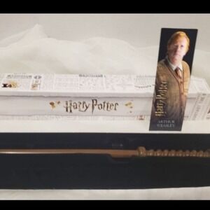 In BOX WB Arthur Weasley Wizarding World Magic Staff Wand